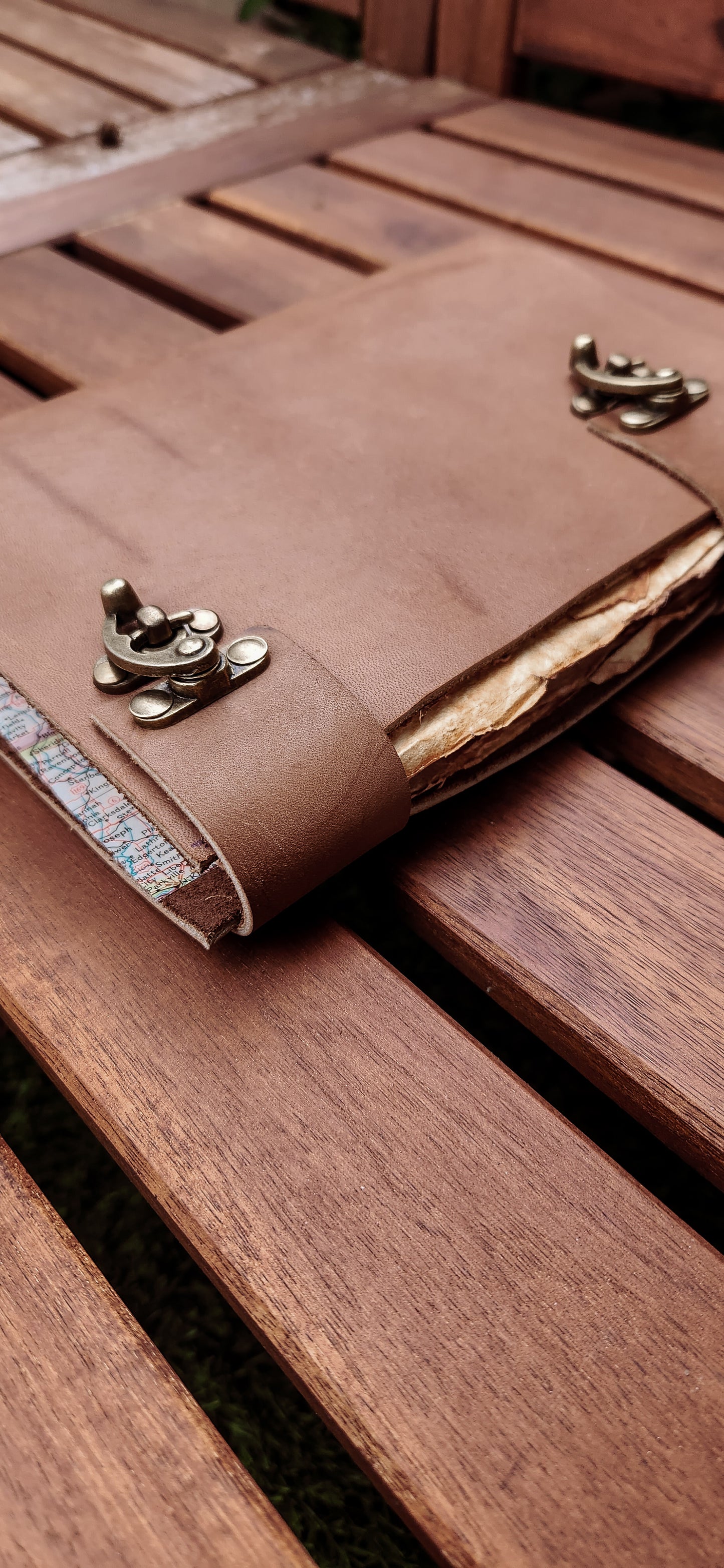 Double latch Antique leather Journal & sketchbook