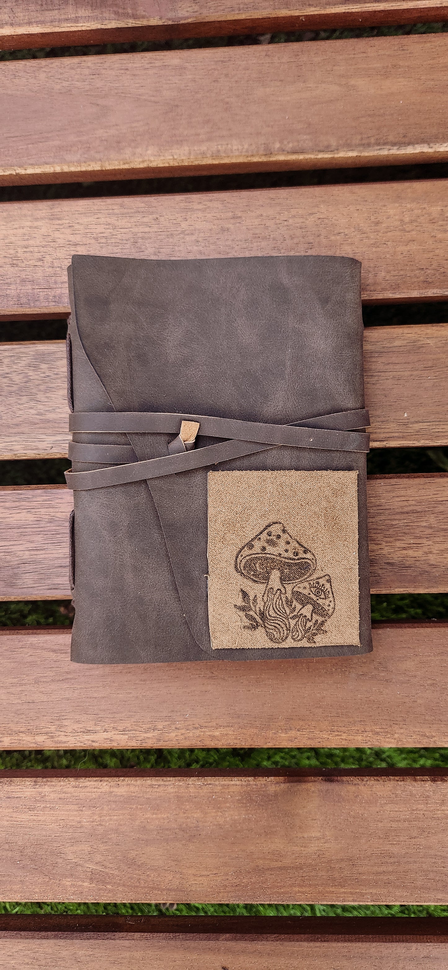 The mushroom Patch leather journal