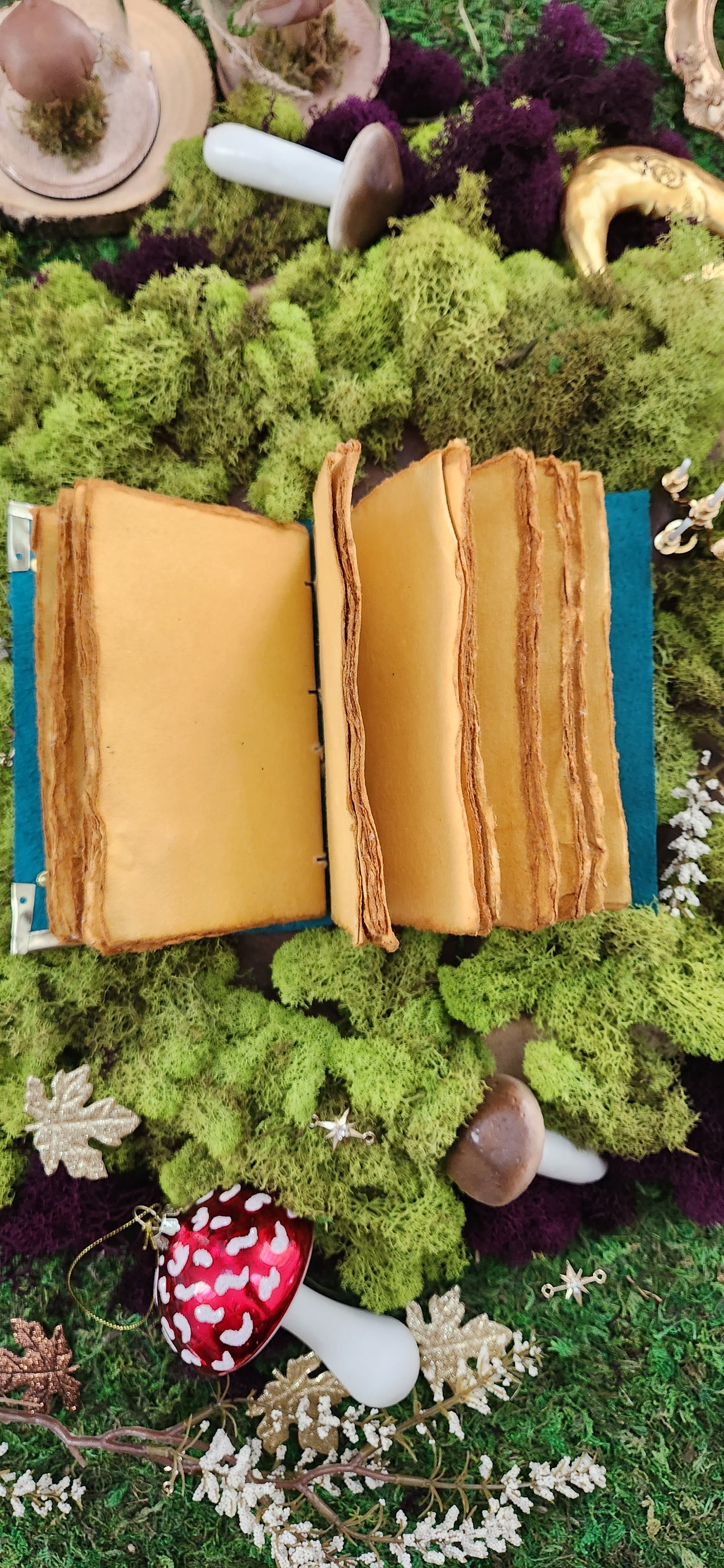 4x6 Book of thoughts leather journal