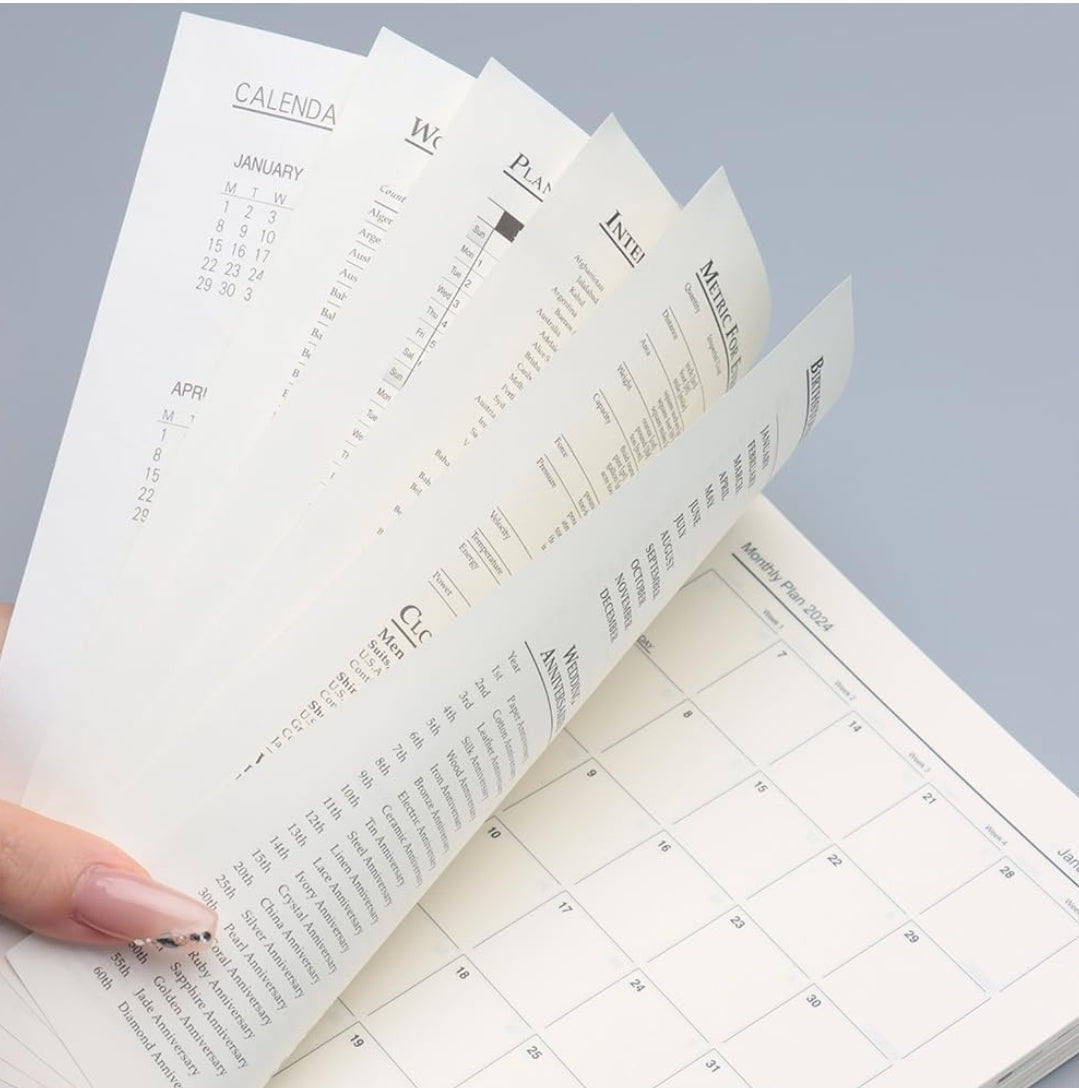 A5 2024 Planner: Book of Plans Refillable