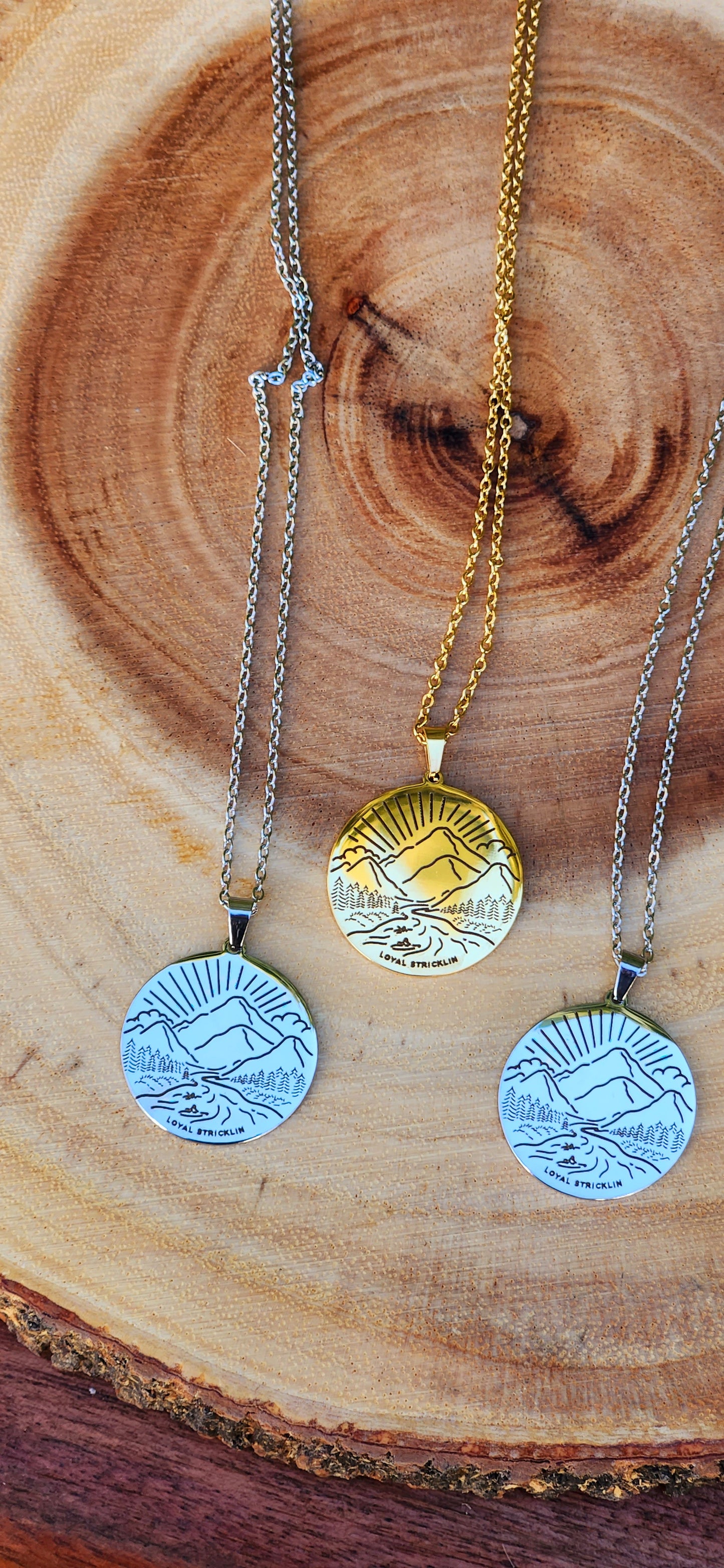 The mountains river necklace