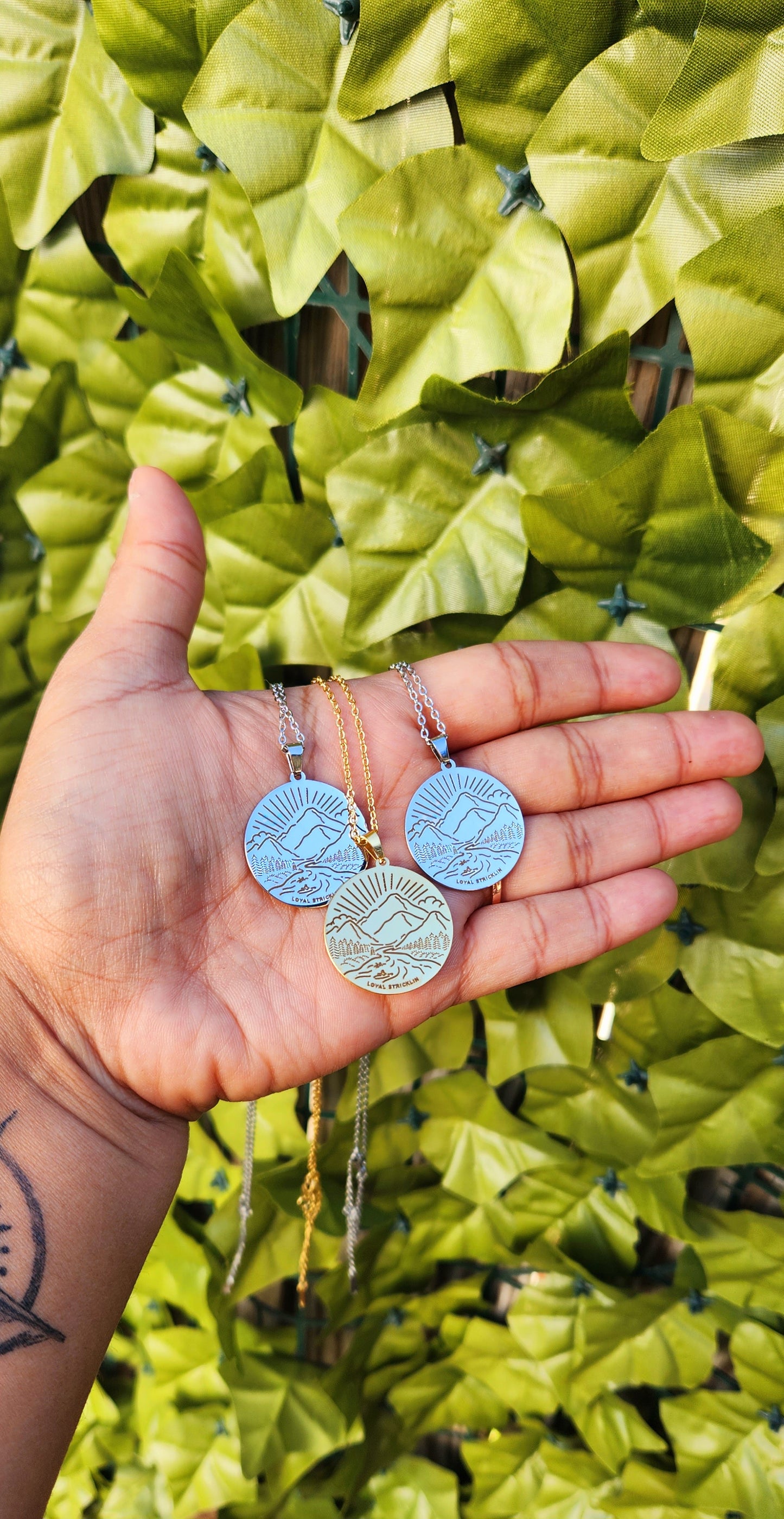 The mountains river necklace
