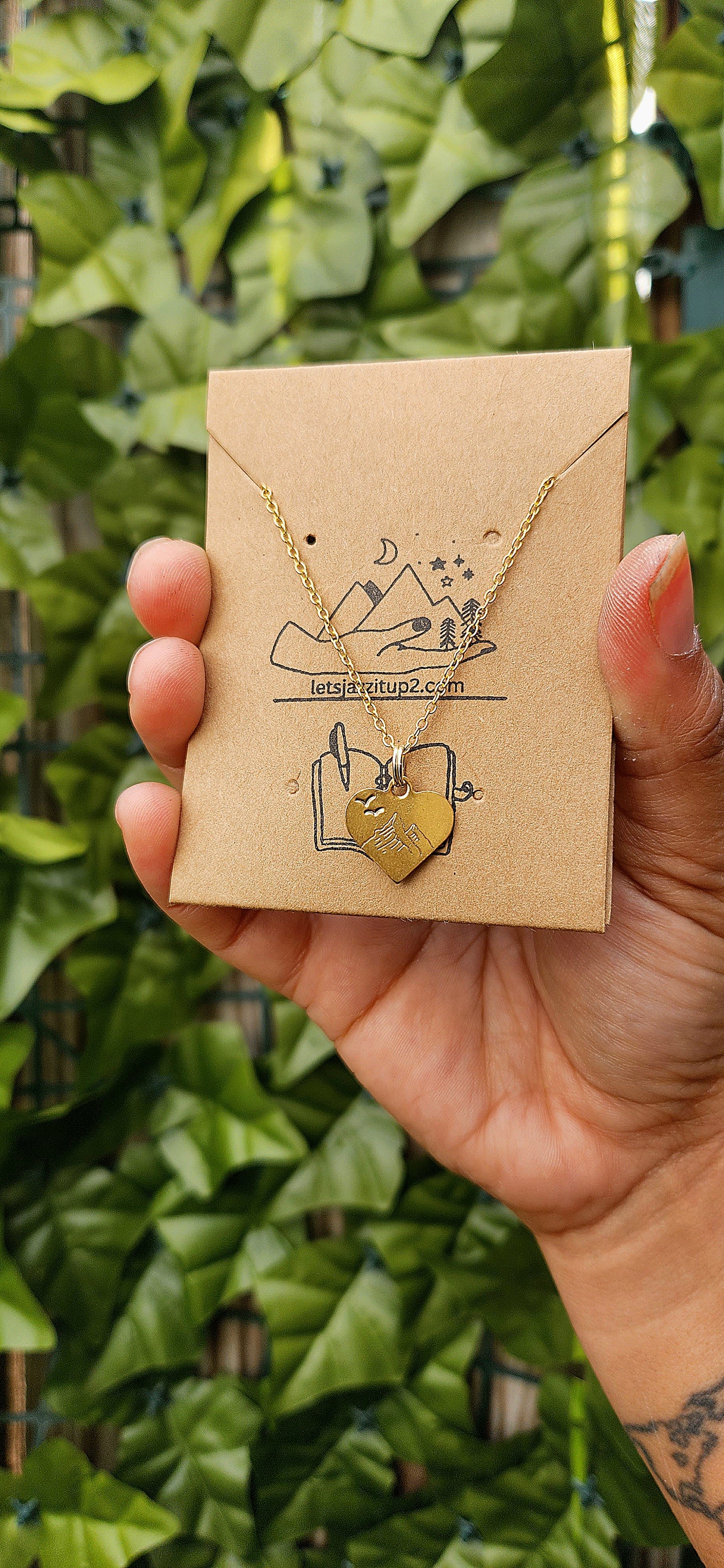 Heart in the mountains necklace