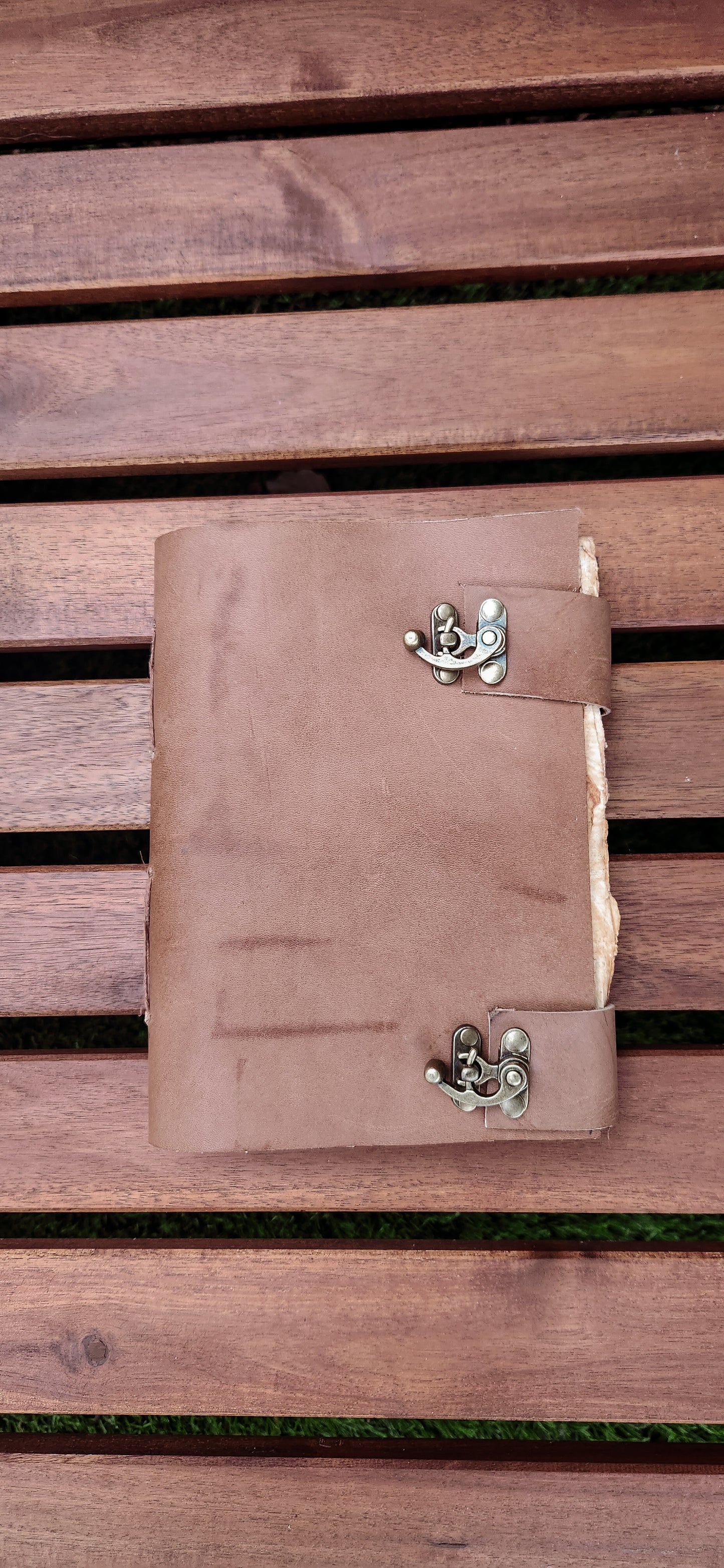 Double latch Antique leather Journal & sketchbook